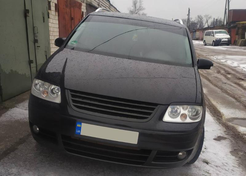 Купити Війки (чорні) Чорний глянець для Volkswagen Caddy 2004-2010 рр