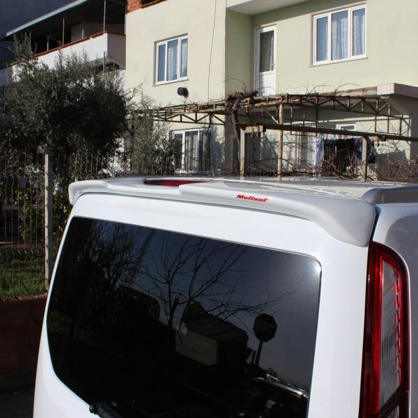 Купити Спойлер (під фарбування) для Ford Connect 2014-2021 рр