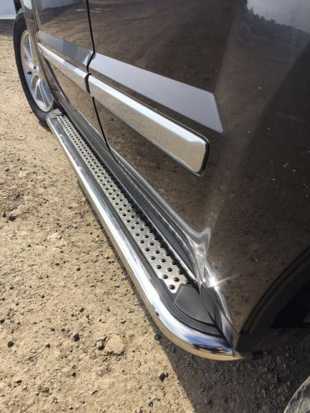 Купить Боковые пороги Maydos V2 (2 шт, нерж) для Jeep Grand Cherokee WK 2004-2010 гг