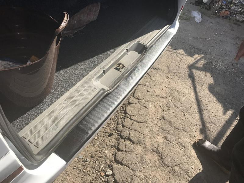 Купить Накладка на задний бампер с загибом (DDU, пластик) Глянцевая для Mercedes Vito W639 2004-2014 гг