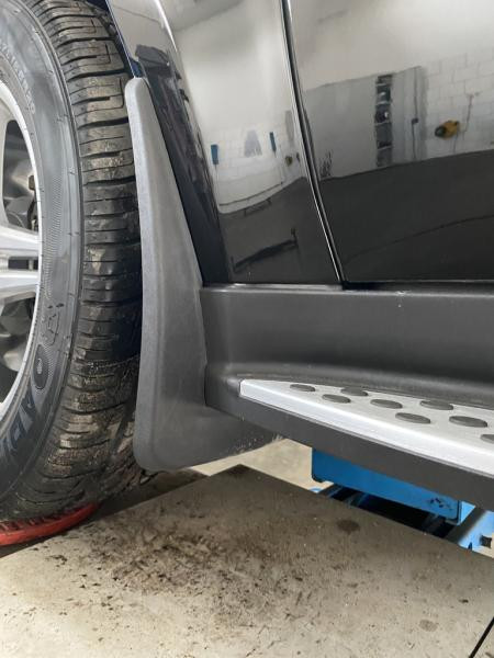 Купити Бризковики Premium (4 шт) для Mercedes GL сlass X164