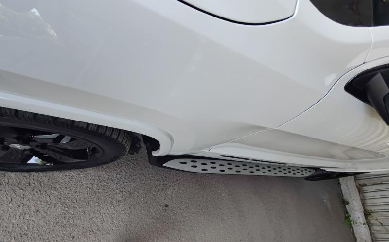 Купити Бокові пороги Оригінал (2 шт) для Jeep Grand Cherokee WK2 2010-2021 рр