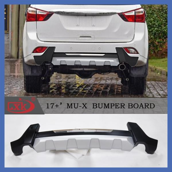 Купити Передня і задня накладки (2 шт) для Isuzu MU-X 2013- рр