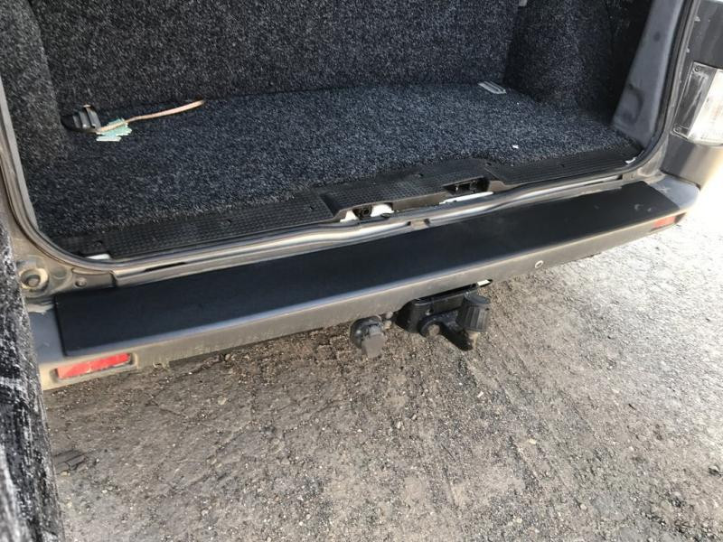 Купити Накладка на задній бампер DDU (ABS) для Renault Trafic 2001-2015 рр