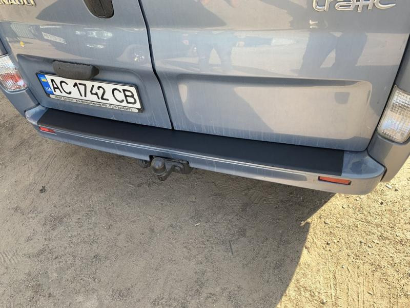 Купити Накладка на задній бампер DDU (ABS) для Renault Trafic 2001-2015 рр
