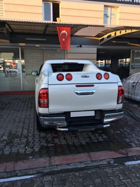 Купити Кунг GRAND BOX для Toyota Hilux 2015- рр