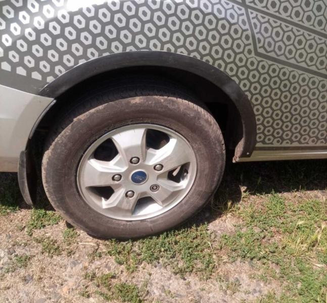 Купити Накладки на арки (6 шт, чорні) для Ford Custom 2013-2022 рр