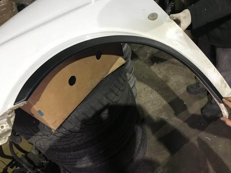 Купити Накладки на арки (4 шт, чорні) для Mercedes Viano 2004-2014 рр