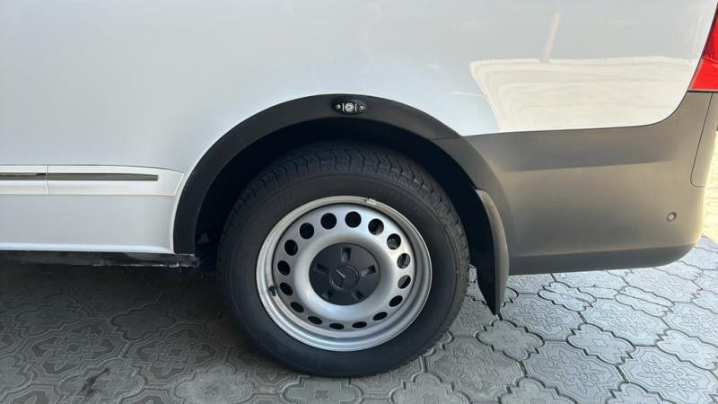 Купити Накладки на арки (4 шт, чорні) для Mercedes Vito / V-class W447 2014- рр