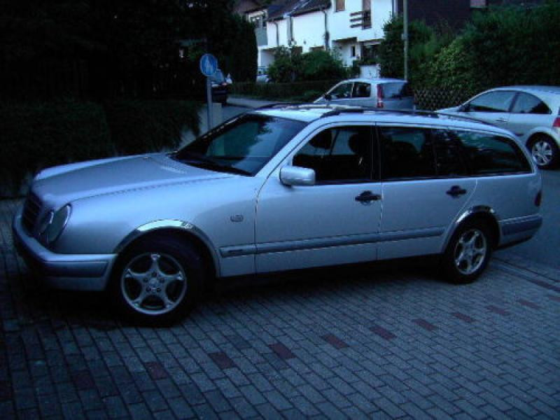 Купити Накладки на арки (4 шт, нерж) для Mercedes E-сlass W210 1995-2002 рр