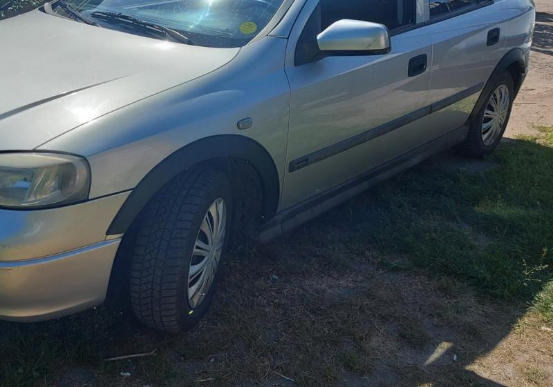 Купити Накладки на арки (SD/HB) (4 шт, чорні) для Opel Astra G classic 1998-2012 рр