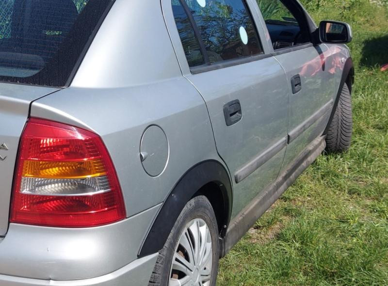 Купити Накладки на арки (SD/HB) (4 шт, чорні) для Opel Astra G classic 1998-2012 рр