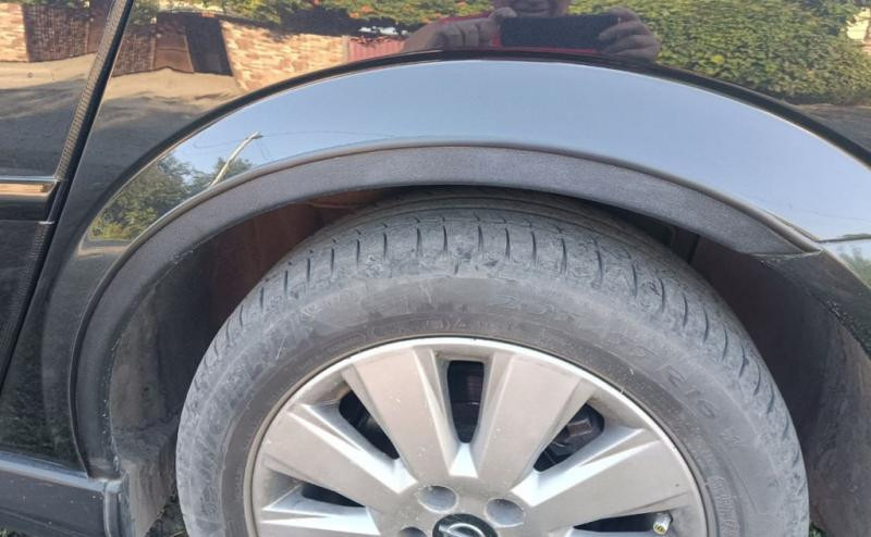 Купити Накладки на арки SD (4 шт, чорні) для Opel Vectra C 2002-2008 рр