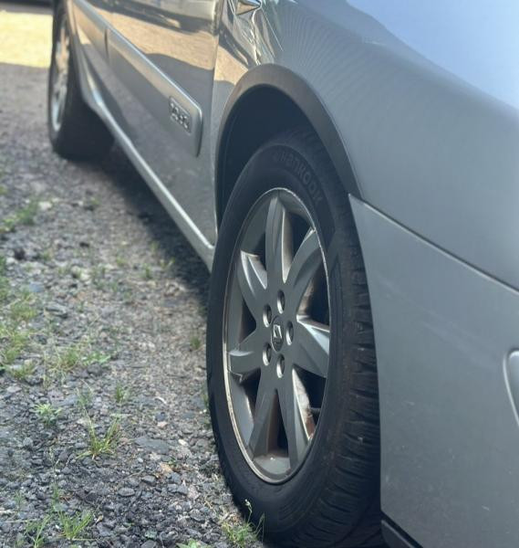 Купити Накладки на арки (4 шт, чорні) для Renault Espace 2002-2014 рр