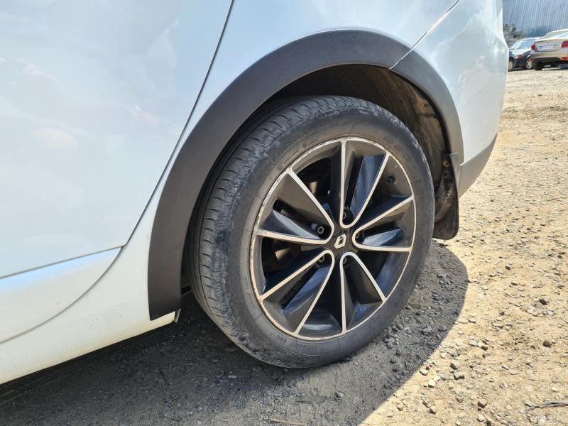 Купить Накладки на арки (8 шт, черные) SW, металл для Renault Megane III 2009-2016 гг