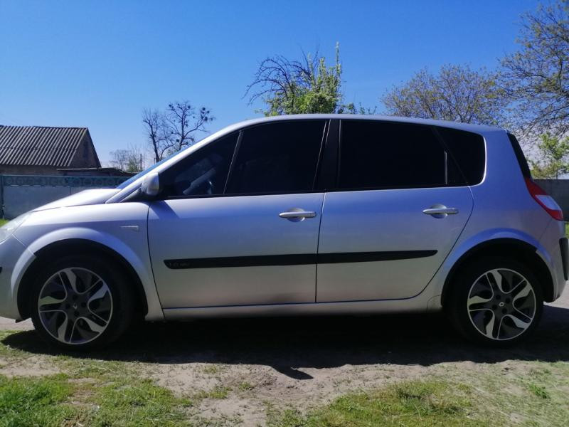 Купити Накладки на арки (4 шт, чорні) для Renault Scenic/Grand 2003-2009 рр