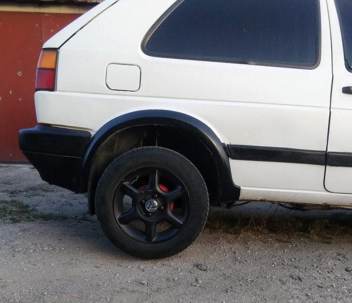 Купити Накладки на арки (4 шт, чорні) для Volkswagen Golf 2