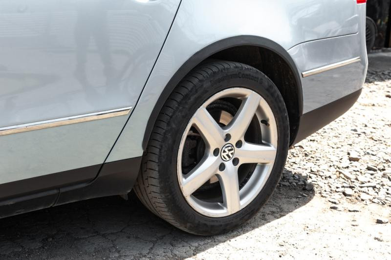 Купити Накладки на арки (4 шт, ABS) для Volkswagen Passat B6 2006-2012 рр