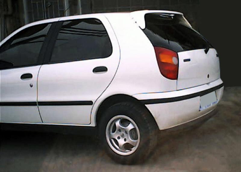 Купити Спойлер короткий (під фарбування) для Fiat Palio 1998- рр