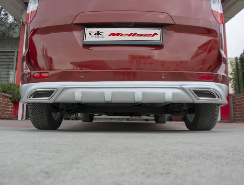 Купить Задняя накладка (под покраску) для Ford Courier 2014-2023 гг