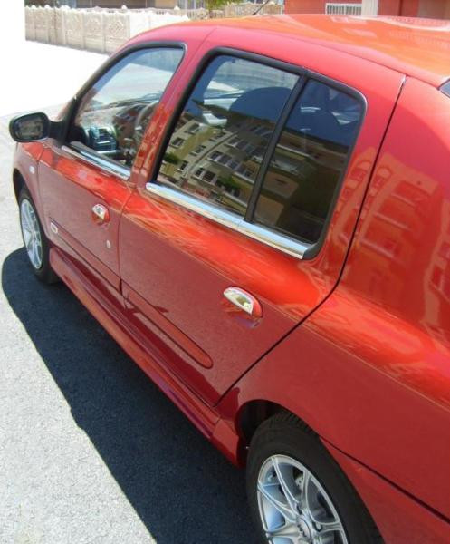 Купити Бокові пороги Ferrari-type (під фарбування) для Renault Symbol 1999-2008 рр