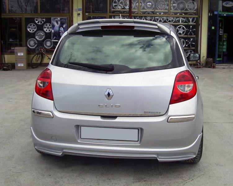 Купить Накладка на задний бампер V1 (под покраску) для Renault Clio III 2005-2012 гг