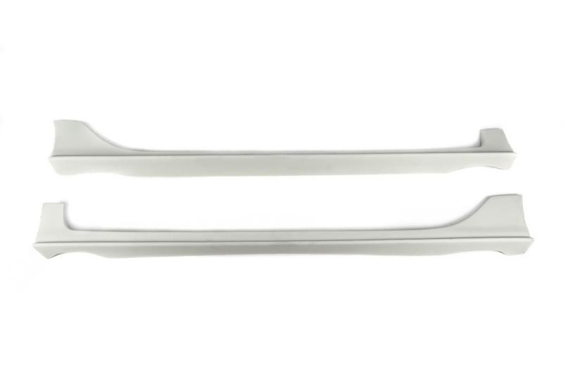 Купити Бокові пороги (під фарбування) для Renault Clio III 2005-2012 рр