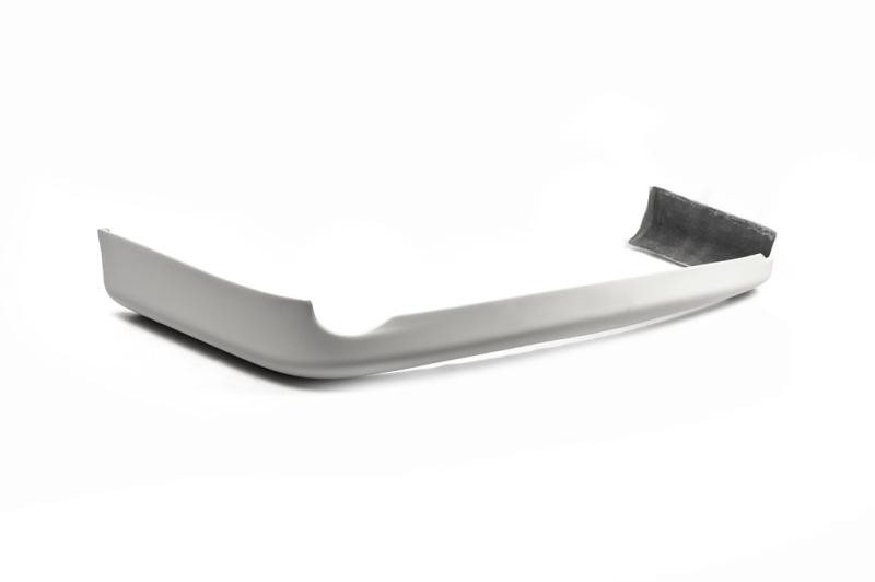 Купить Накладка на задний бампер (под покраску) для Toyota Corolla 2007-2013 гг