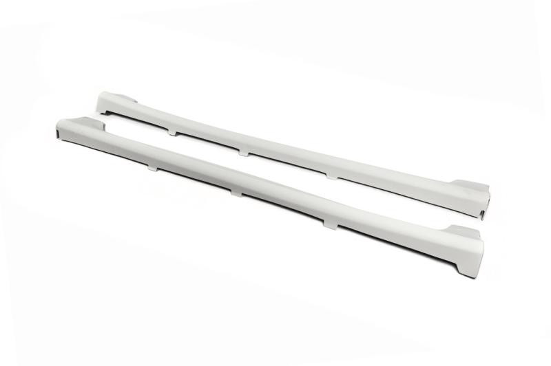 Купити Бокові пороги (під фарбування) для Toyota Corolla 2007-2013 рр