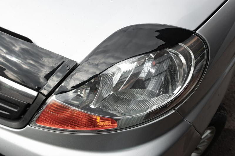 Купити Вії Porshe-style Чорний мат для Nissan Primastar 2002-2014 рр