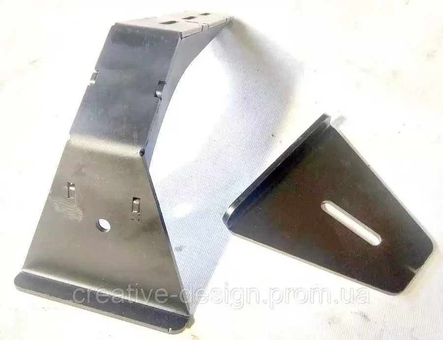 Buy Enhanced fastening of the expedition trunk for UAZ 469, 452