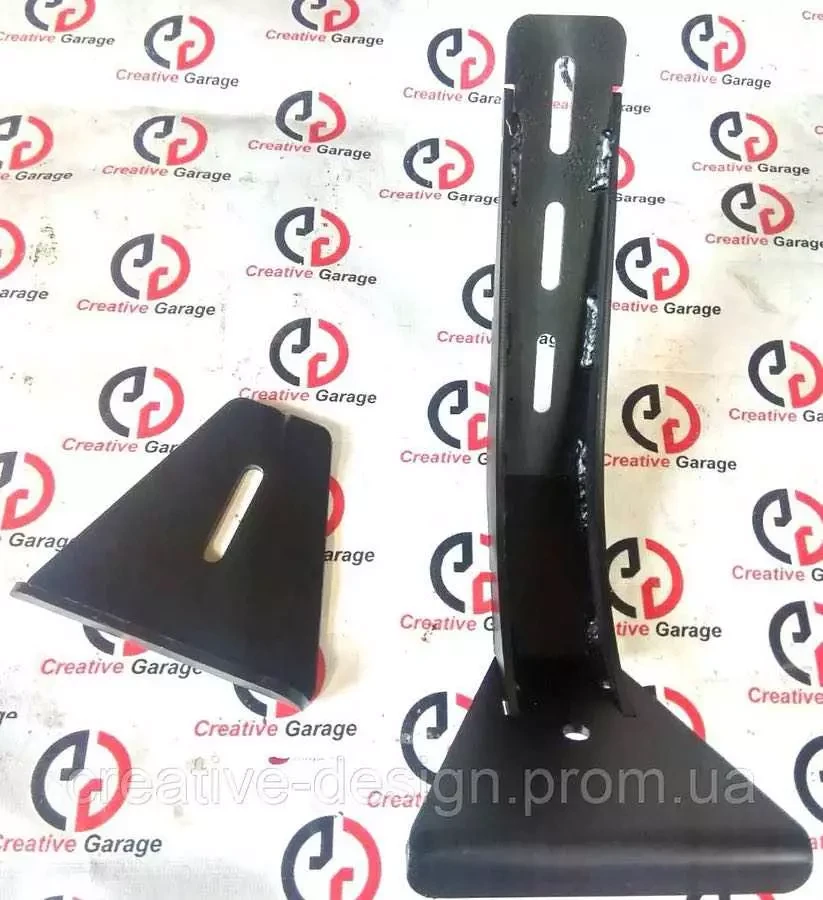 Buy Enhanced fastening of the expedition trunk for UAZ 469, 452