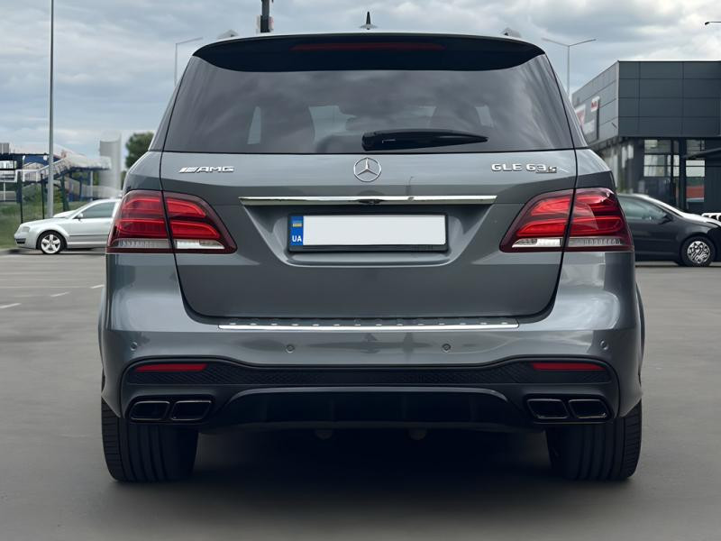 Купить Комплект обвесов GLE63 AMG (с задним диффузором) для Mercedes GLE/ML сlass W166
