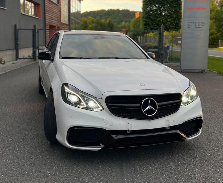 Купити Комплект обвісів E63 AMG (рестайлінг) для Mercedes E-сlass W212 2009-2016рр