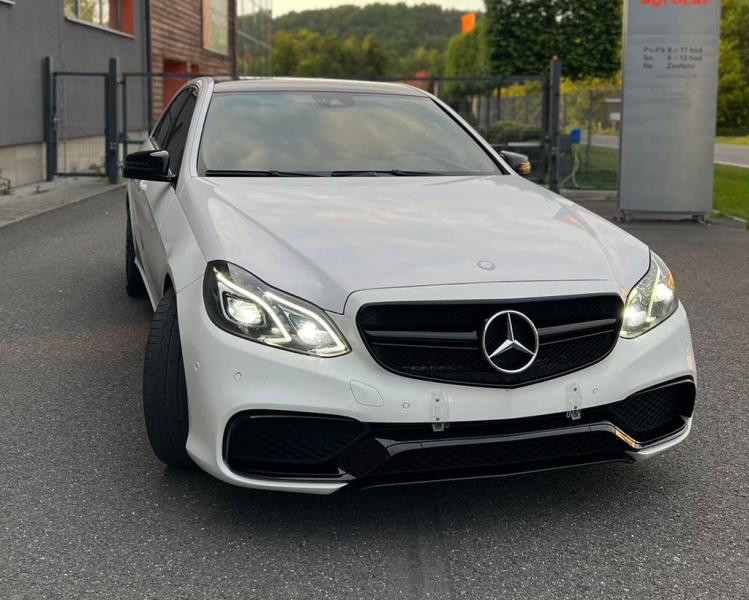 Купити Комплект обвісів E63 AMG (рестайлінг) для Mercedes E-сlass W212 2009-2016рр