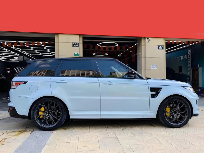 Купить Комплект обвесов для 2014-2018 (SVR) для Range Rover Sport