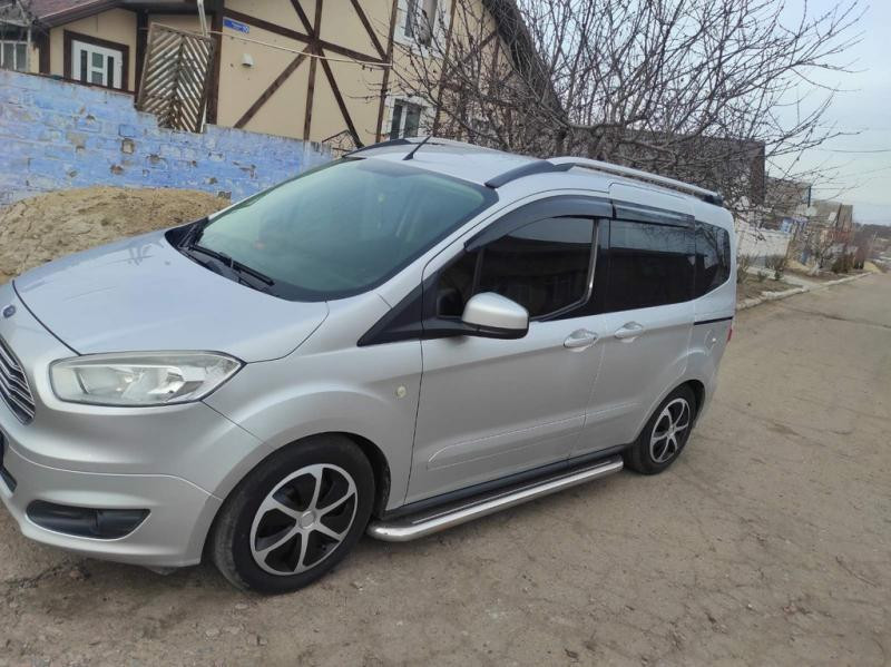 Купить Боковые пороги Premium (2 шт, нерж) для Ford Courier 2014-2023 гг