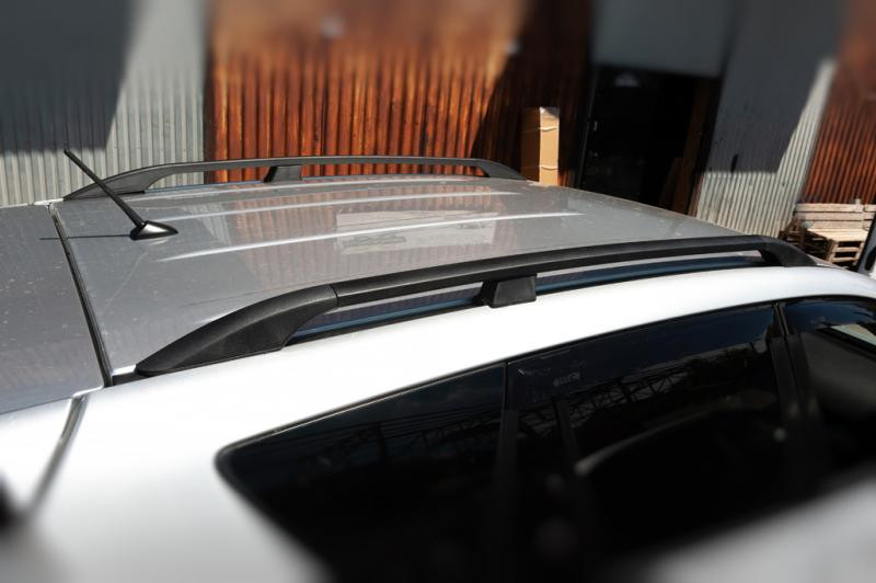 Купити Рейлінги Чорні Турецькі Довга база, Металеві ніжки для Toyota Rav 4 2006-2013 рр