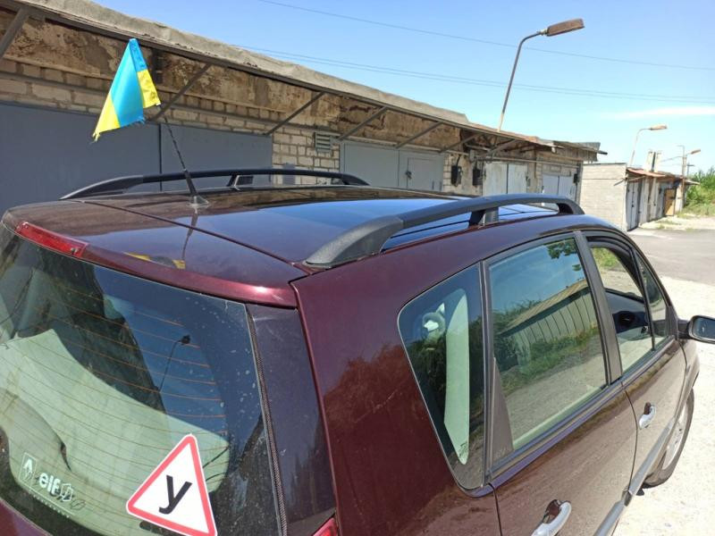 Купити Рейлінги Чорні (2 шт) Коротка база для Renault Scenic/Grand 2003-2009 рр