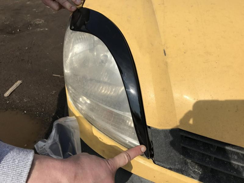 Купити Війки (2 шт., Чорний ABS) (2003-2008) Чорний глянець для Renault Kangoo рр