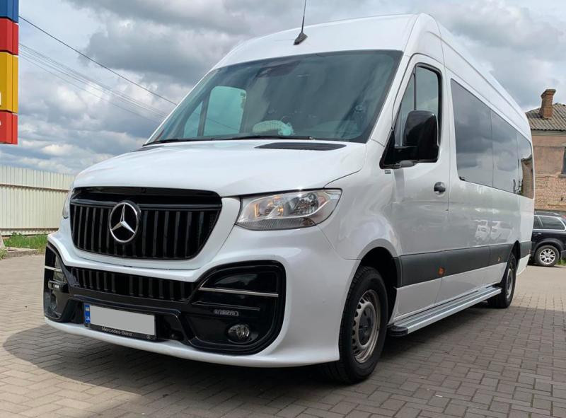 Купить Боковые пороги Maya V2 (2 шт., алюминий) Long/ExtraLong для Mercedes Sprinter W907/W910 2018- гг