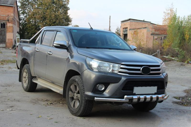 Купить Передняя защита F3-34 (нерж.) для Toyota Hilux 2015- гг
