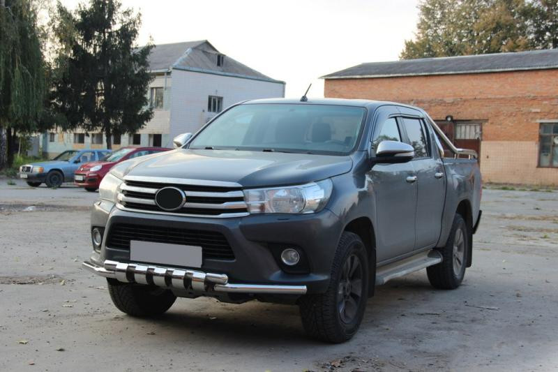 Купить Передняя защита F3-34 (нерж.) для Toyota Hilux 2015- гг