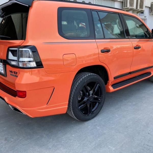 Купити Комплект обвісів 2016-2025 (Jaos-style) для Toyota Land Cruiser 200