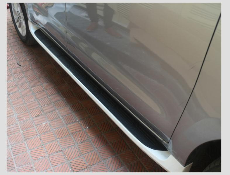 Купить Боковые подножки (2 шт) для Toyota Innova 2015- гг