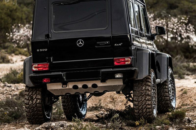 Купити Захист заднього бампера (паливного бака) для Mercedes G сlass W463 1990-2018рр