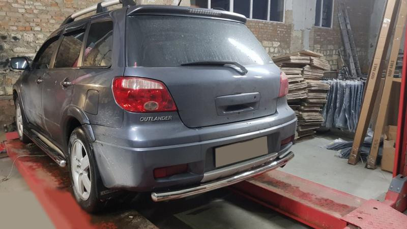Купити Задня дуга AK002/2 (нерж) для Mitsubishi Outlander 2001-2006 рр
