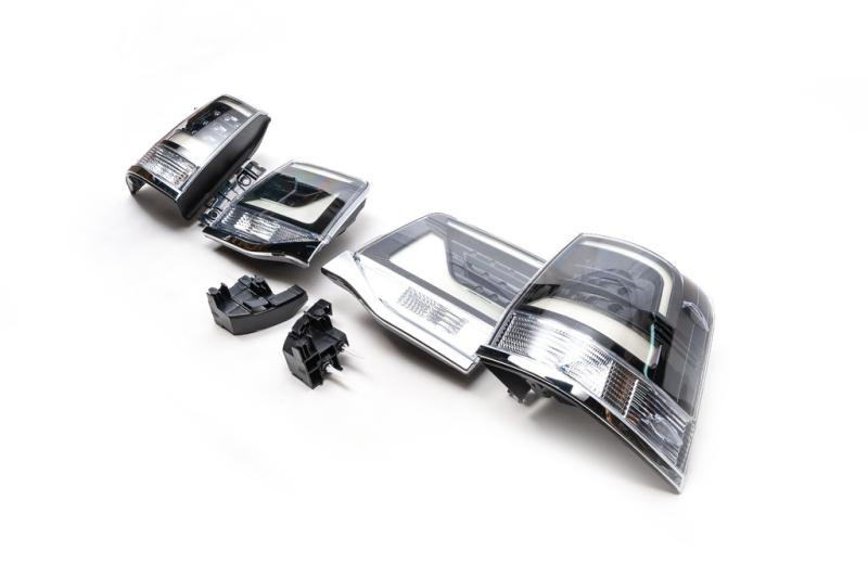 Купить Задние фонари 2016-2025 (Executive Black) для Toyota Land Cruiser 200