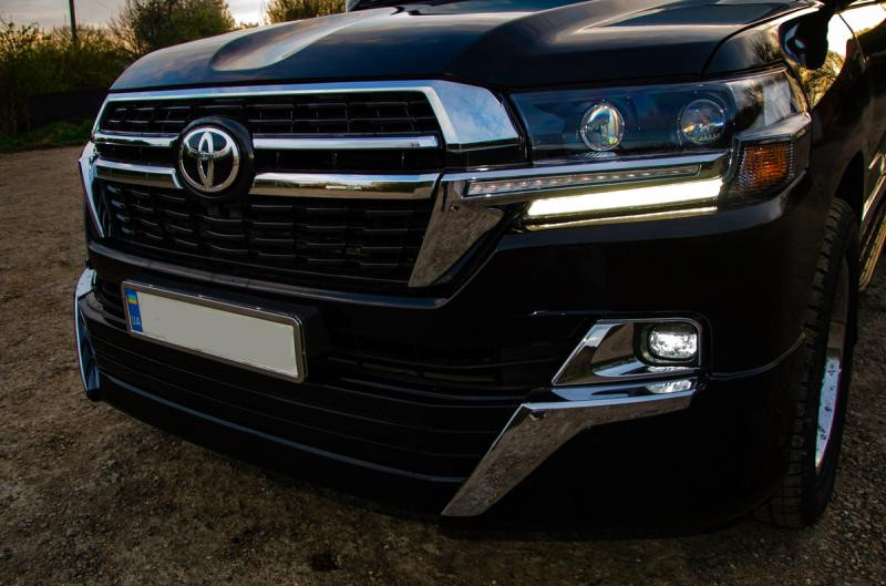 Купити Передні фари 2016-2025 (Executive) для Toyota Land Cruiser 200