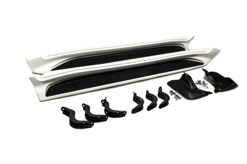 Купить Боковые пороги (2015-2021) Черный цвет для Toyota Land Cruiser 200